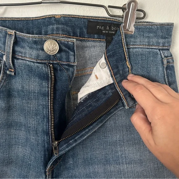 Rag & Bone Straight Leg High Rise Jeans in Rovers Medium Wash Stretch size 25 - Picture 11 of 15